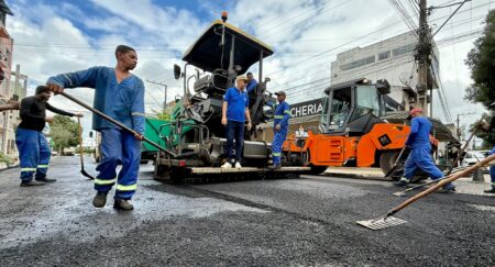 Prefeitura de Eunápolis avança com obras de mobilidade urbana no centro da cidade 6