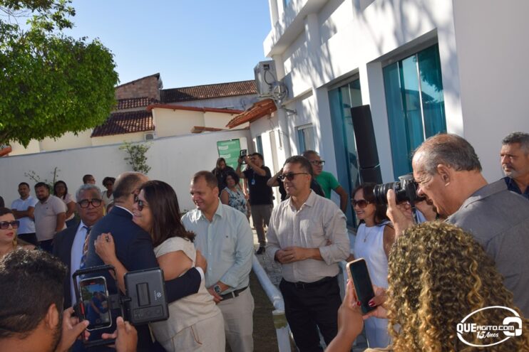 Eunápolis realiza ato cívico de hasteamento das bandeiras em comemoração aos 37 anos de emancipação. 10