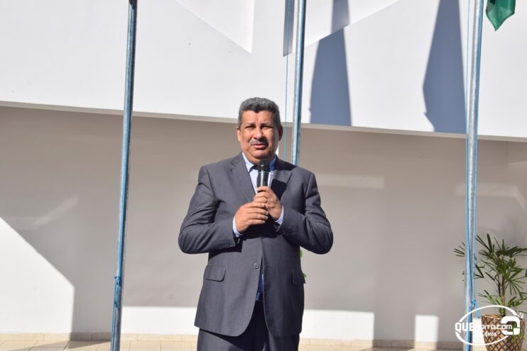 Eunápolis realiza ato cívico de hasteamento das bandeiras em comemoração aos 37 anos de emancipação. 23