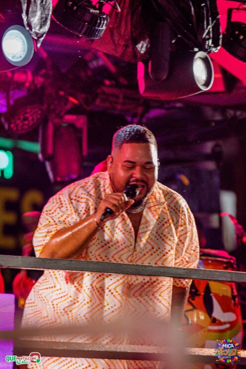 Segunda noite do Mica Folia 2025 é marcada por show de Filhos de Jorge e arrastão com Igor Kannário 88
