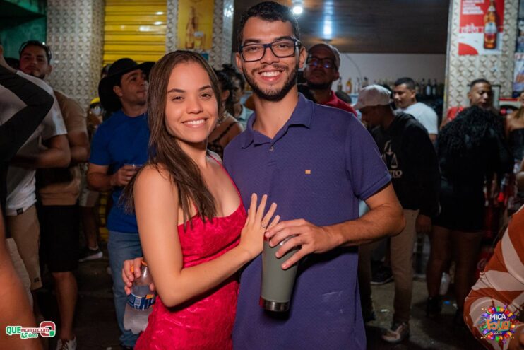 Segunda noite do Mica Folia 2025 é marcada por show de Filhos de Jorge e arrastão com Igor Kannário 218