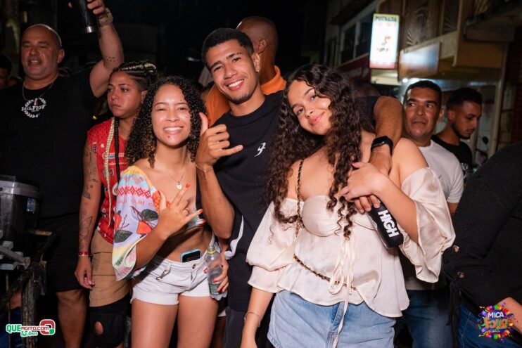 Segunda noite do Mica Folia 2025 é marcada por show de Filhos de Jorge e arrastão com Igor Kannário 295