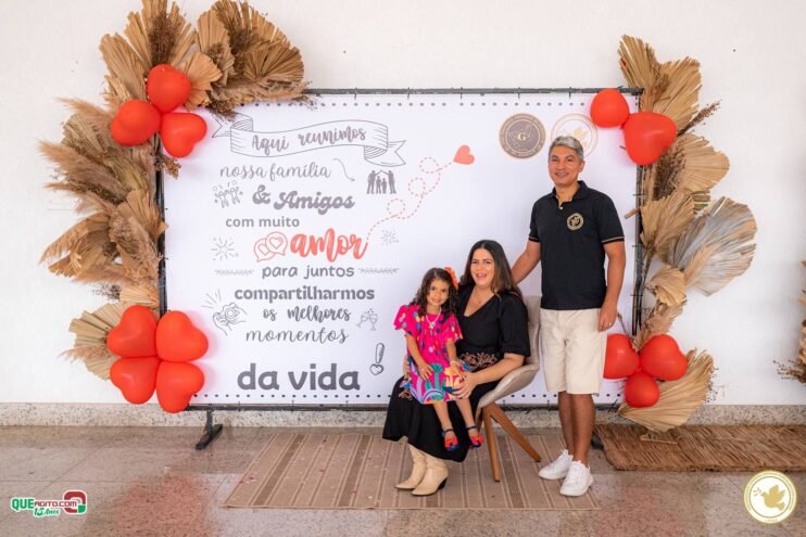 Homenagem às Mães: Uma Celebração de Amor e União na Loja Maçônica Obreiros de Eunápolis 207