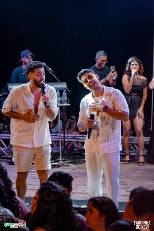 Tardinha do Kevi Jonny atrai fãs de toda a região e lota a Cabana Área Beach 495