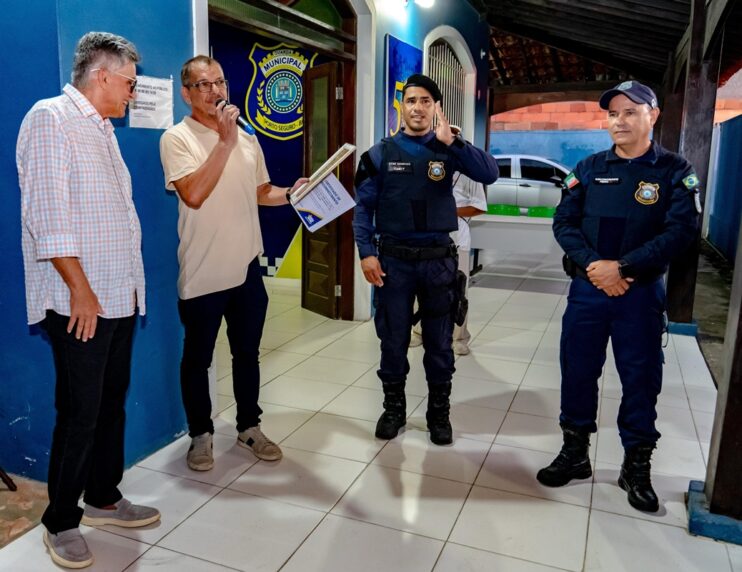 Prefeito Jânio Natal participa de evento em homenagem aos 50 anos da Guarda Municipal de Porto Seguro 16