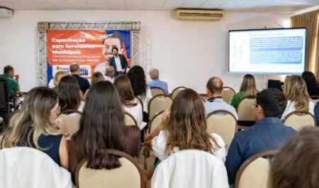 Prefeitura de Porto Seguro promove capacitação de servidores sobre Marco Regulatório das Organizações da Sociedade Civil 8