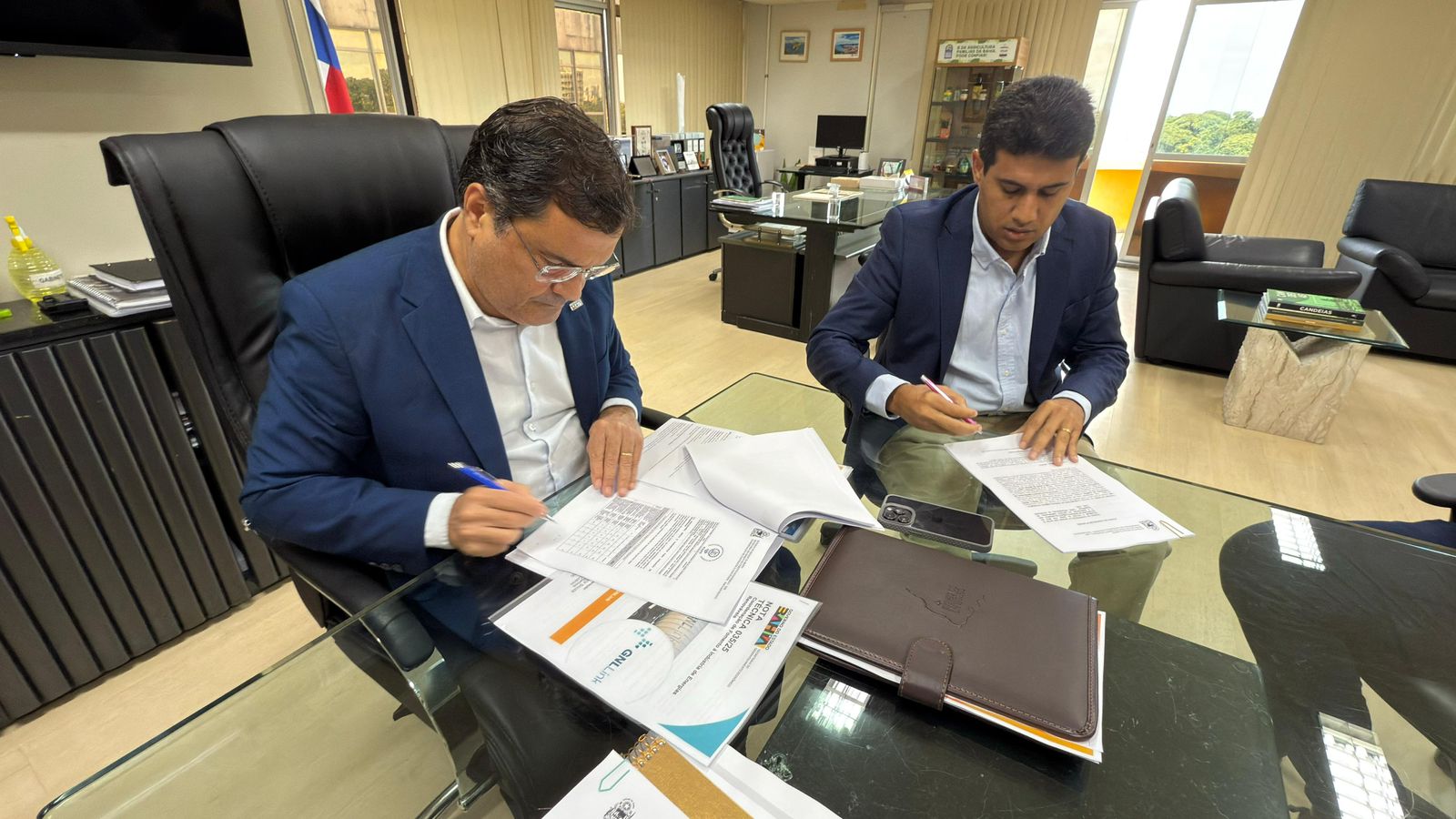 Associação do Distrito Empresarial de Eunápolis assina acordo de cooperação com a SDE 5