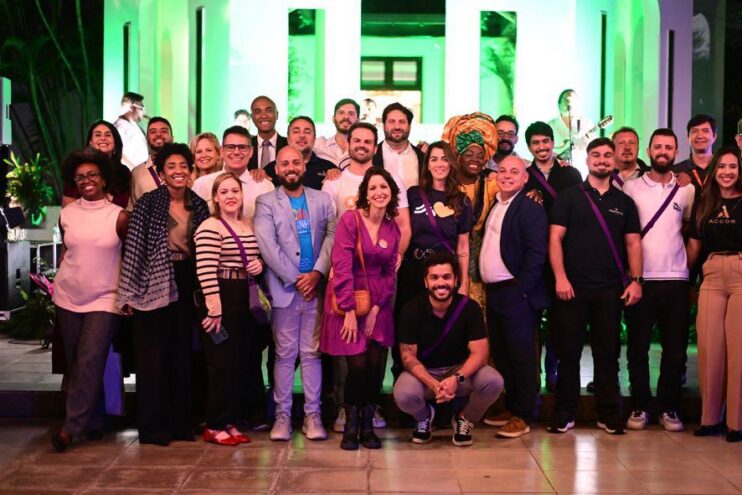 WhatsApp Image 2025-05-23 at 09.47.27 (1) Porto Seguro fortalece presença internacional e avança em parcerias estratégicas na América do Sul 17