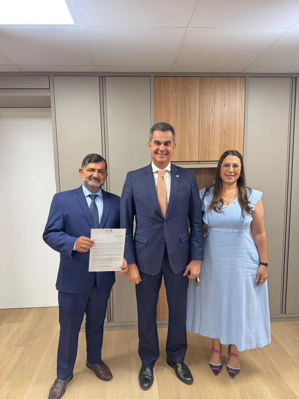 Deputada Cláudia Oliveira cumpre agenda intensa em Salvador em defesa da Costa do Descobrimento 5