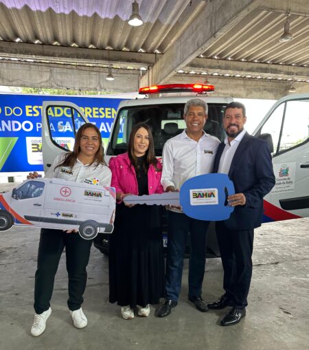 Deputada Cláudia Oliveira destina ambulância para reforçar a saúde de Itabela 6