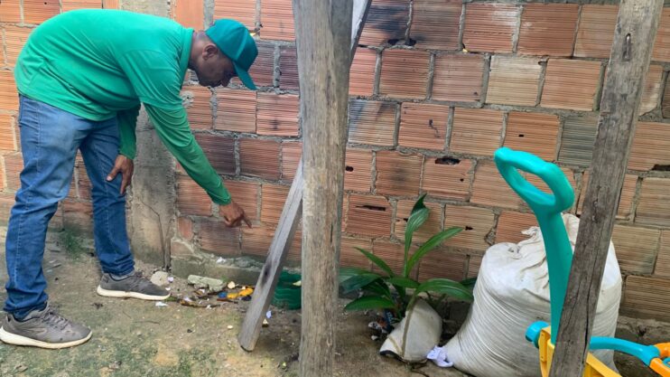 Ações de combate à dengue seguem intensificadas em Eunápolis; mutirão é realizado no bairro Juca Rosa 9
