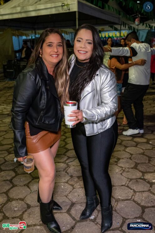 Neto Leite e Cris Mel animam a segunda noite do São João de Jacareci 2025 65