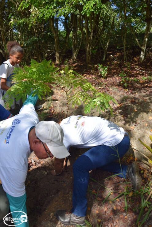 Prefeitura de Eunápolis celebra Dia Mundial do Meio Ambiente com ações educativas e plantio de árvores no parque Gravatá 171