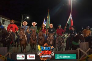 Itagimirim realiza com sucesso a 1ª Cavalgada de São João e celebra tradição cultural no município 1