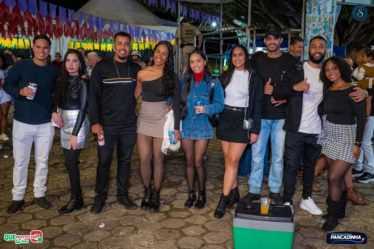 Neto Leite e Cris Mel animam a segunda noite do São João de Jacareci 2025 15