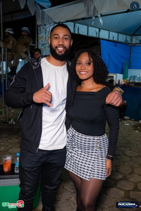 Neto Leite e Cris Mel animam a segunda noite do São João de Jacareci 2025 241