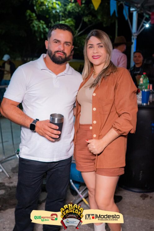 Júlio Nascimento encerra o Arraiá das Gerações com chave de ouro em Santo Antônio do Jacinto-MG 164