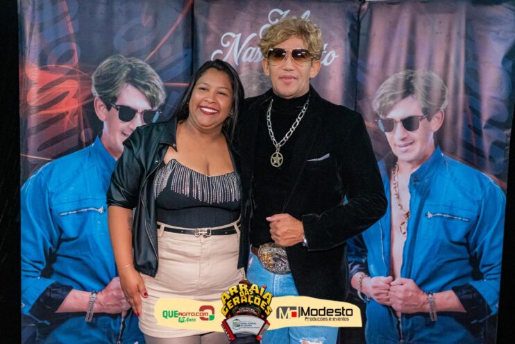 Júlio Nascimento encerra o Arraiá das Gerações com chave de ouro em Santo Antônio do Jacinto-MG 252