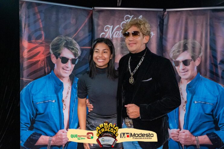 Júlio Nascimento encerra o Arraiá das Gerações com chave de ouro em Santo Antônio do Jacinto-MG 253