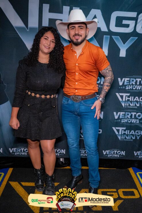 Júlio Nascimento encerra o Arraiá das Gerações com chave de ouro em Santo Antônio do Jacinto-MG 259