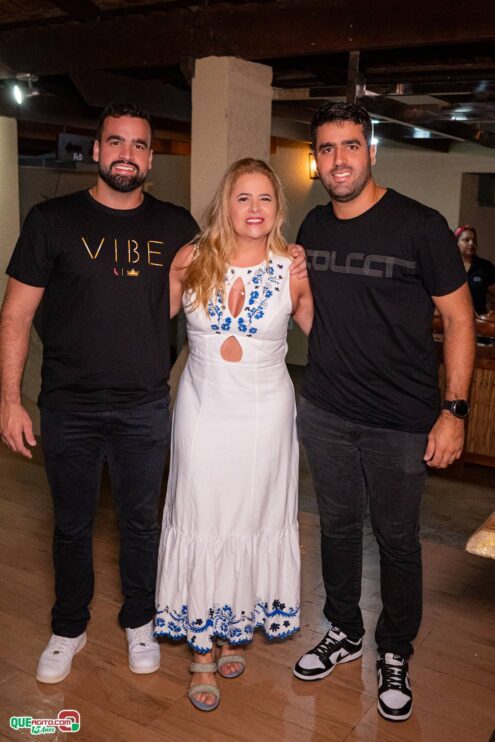 Amigos preparam festa surpresa para Edlene Trancoso em noite inesquecível 51