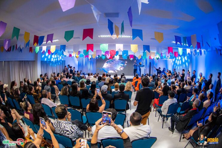 Prefeitura de Eunápolis anuncia atrações e megaestrutura do Pedrão 2025 em coletiva de imprensa 84
