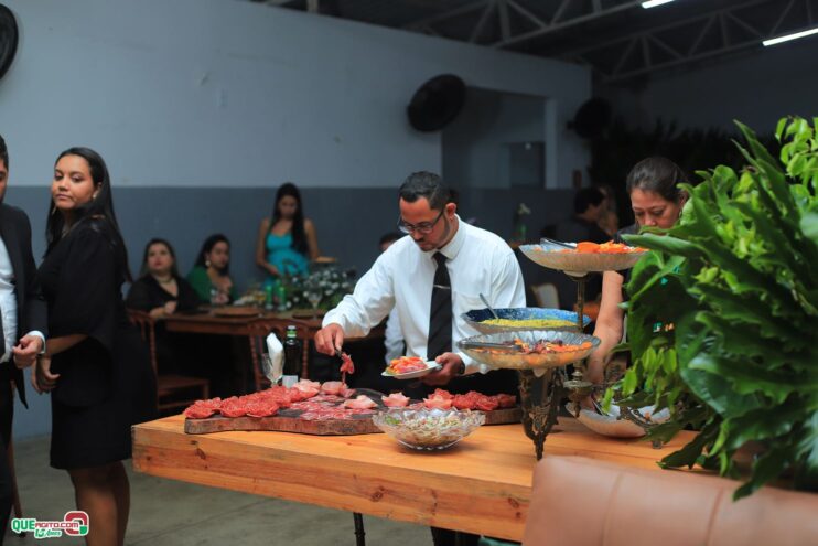 Loja Maçônica O Esquadro celebra iniciação de novos irmãos em noite inesquecível 13