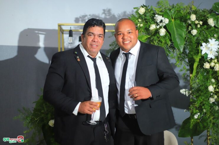 Loja Maçônica O Esquadro celebra iniciação de novos irmãos em noite inesquecível 29