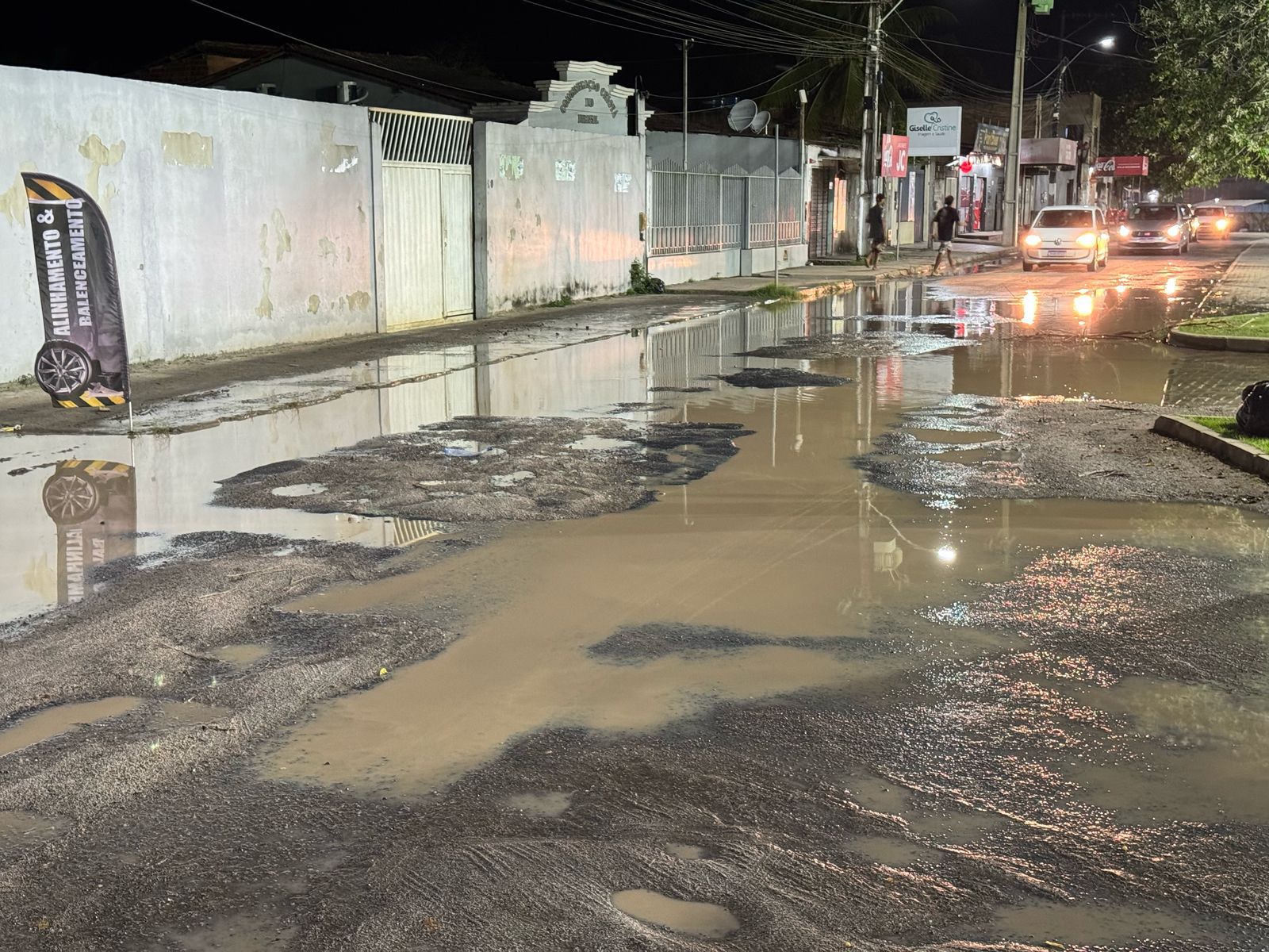 Prefeito Jânio Natal exige recuperação imediata de ruas danificadas 5