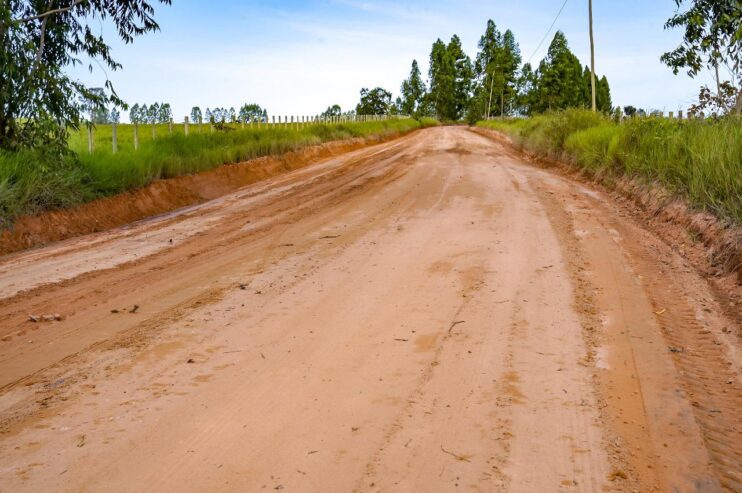 Serviços de recuperação da estrada de Caraíva seguem a todo vapor 13
