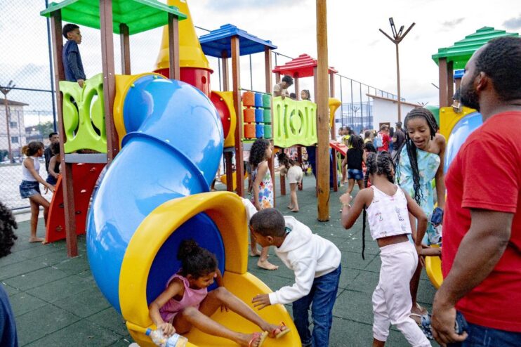 Vila Parracho comemora com festa e muita alegria a inauguração da nova praça 29