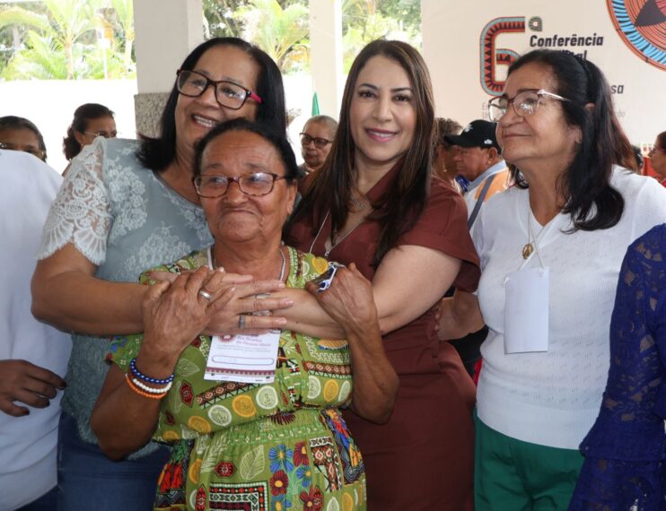 Eunápolis realiza com sucesso a 6ª Conferência Municipal dos Direitos da Pessoa Idosa 25