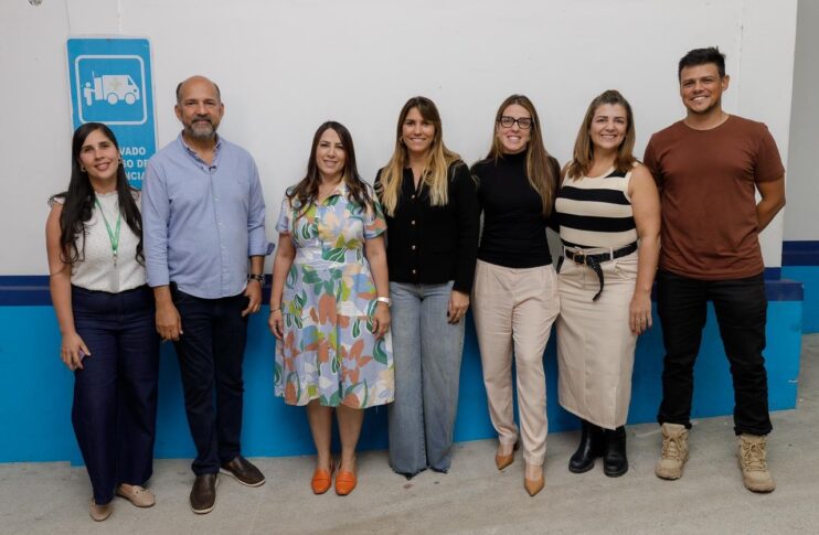 Prefeito Robério Oliveira vistoria obras de reforma do Hospital Regional de Eunápolis 74