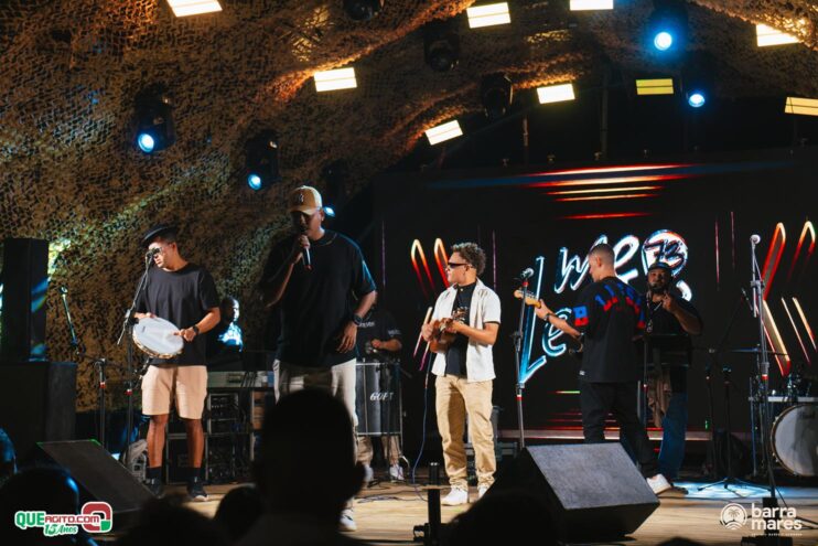 Show de Turma do Pagode agita noite de sábado no Barramares 806