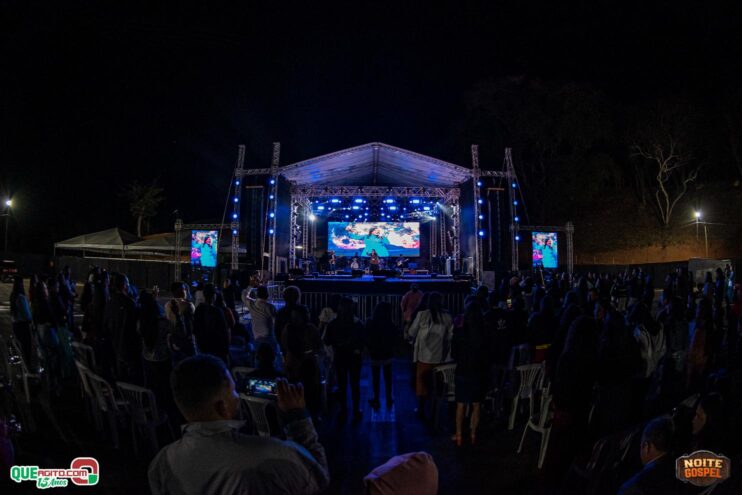 DSC_1139 Show de Aurelina Dourado emociona na Noite Gospel do Freigasparense Ausente 2025 507