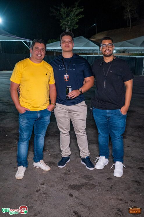 Michel Teló leva público ao delírio na terceira noite da 28ª Festa do Freigasparense Ausente 47