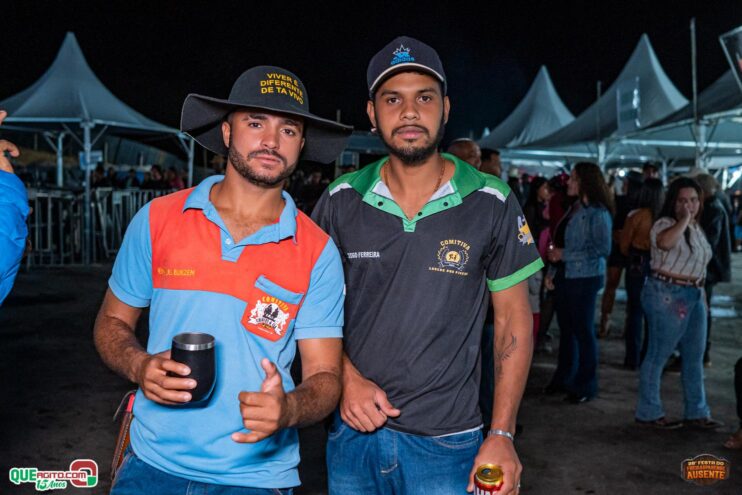 Michel Teló leva público ao delírio na terceira noite da 28ª Festa do Freigasparense Ausente 60