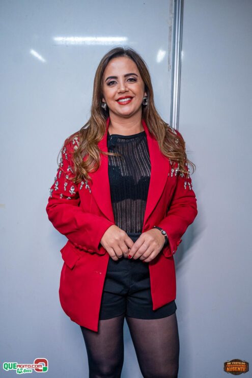 Michel Teló leva público ao delírio na terceira noite da 28ª Festa do Freigasparense Ausente 100