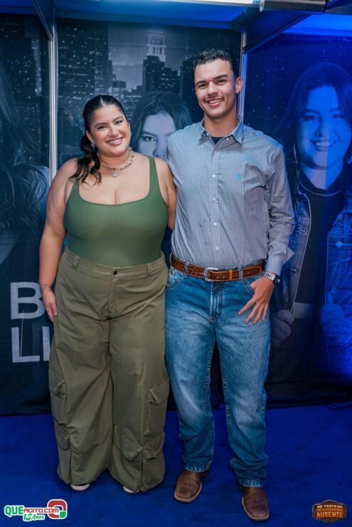 Michel Teló leva público ao delírio na terceira noite da 28ª Festa do Freigasparense Ausente 105
