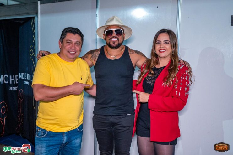 Michel Teló leva público ao delírio na terceira noite da 28ª Festa do Freigasparense Ausente 115