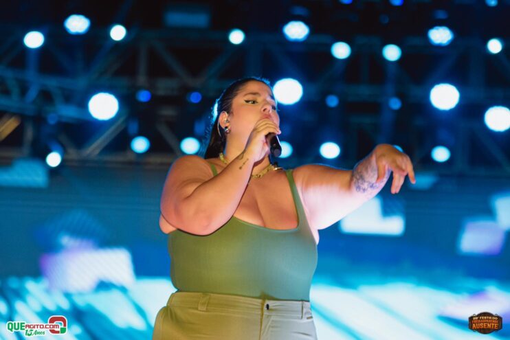 Michel Teló leva público ao delírio na terceira noite da 28ª Festa do Freigasparense Ausente 126