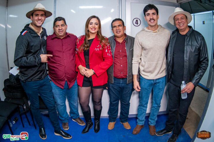 Michel Teló leva público ao delírio na terceira noite da 28ª Festa do Freigasparense Ausente 144