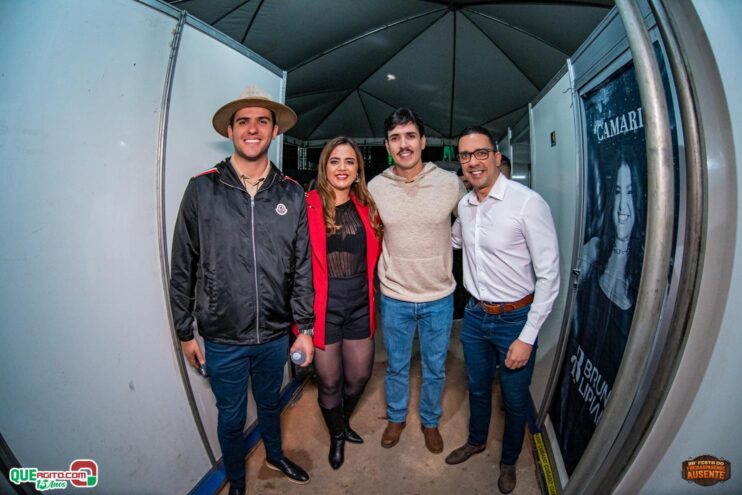 Michel Teló leva público ao delírio na terceira noite da 28ª Festa do Freigasparense Ausente 167