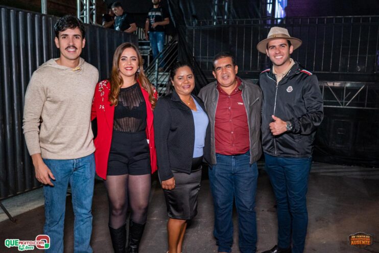 Michel Teló leva público ao delírio na terceira noite da 28ª Festa do Freigasparense Ausente 168