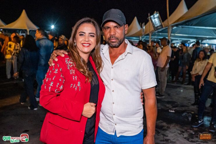 Michel Teló leva público ao delírio na terceira noite da 28ª Festa do Freigasparense Ausente 191