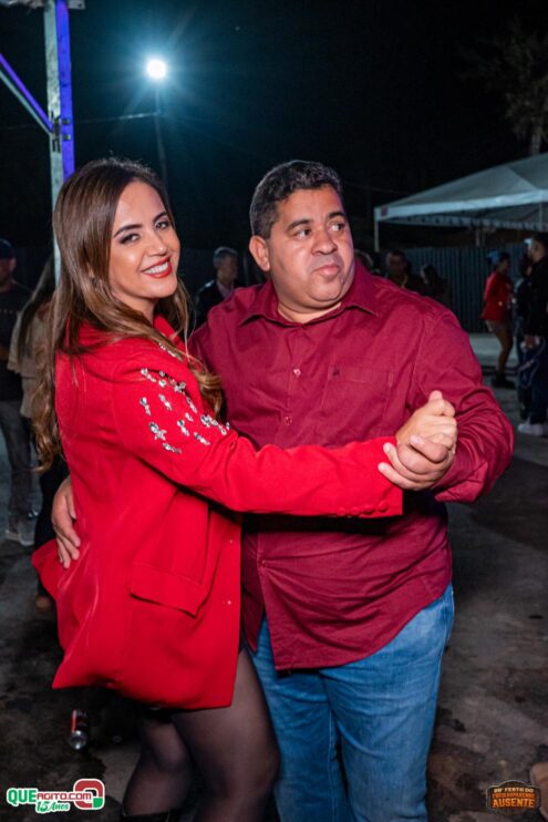 Michel Teló leva público ao delírio na terceira noite da 28ª Festa do Freigasparense Ausente 211