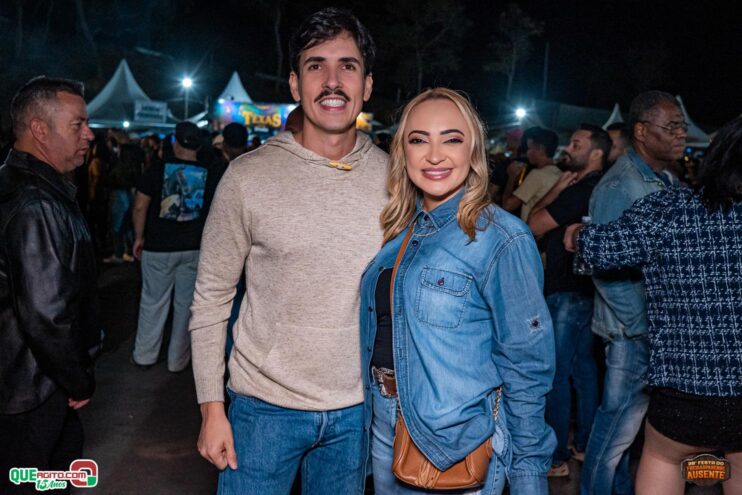 Michel Teló leva público ao delírio na terceira noite da 28ª Festa do Freigasparense Ausente 249