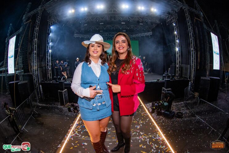 Michel Teló leva público ao delírio na terceira noite da 28ª Festa do Freigasparense Ausente 291