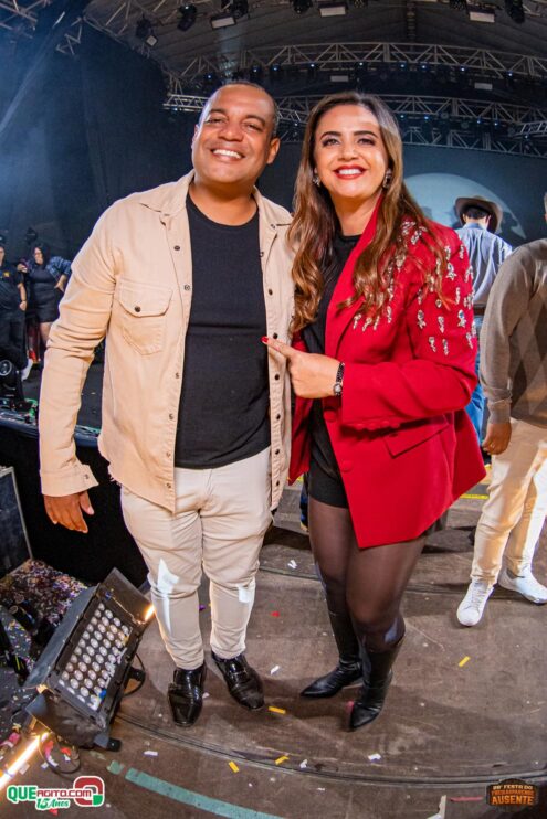 Michel Teló leva público ao delírio na terceira noite da 28ª Festa do Freigasparense Ausente 292