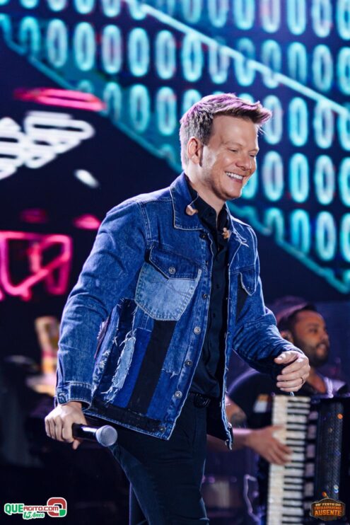 Michel Teló leva público ao delírio na terceira noite da 28ª Festa do Freigasparense Ausente 316